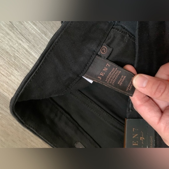NWT 7 For All Mankind Jen7 Skinny Jeans Slim Straight Black New Size 27 Size 2 - Picture 5 of 9